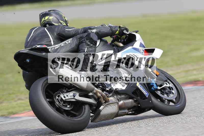 Archiv-2025/41 06.08.2025 FREERIDE Training ADR/Gruppe M/backside